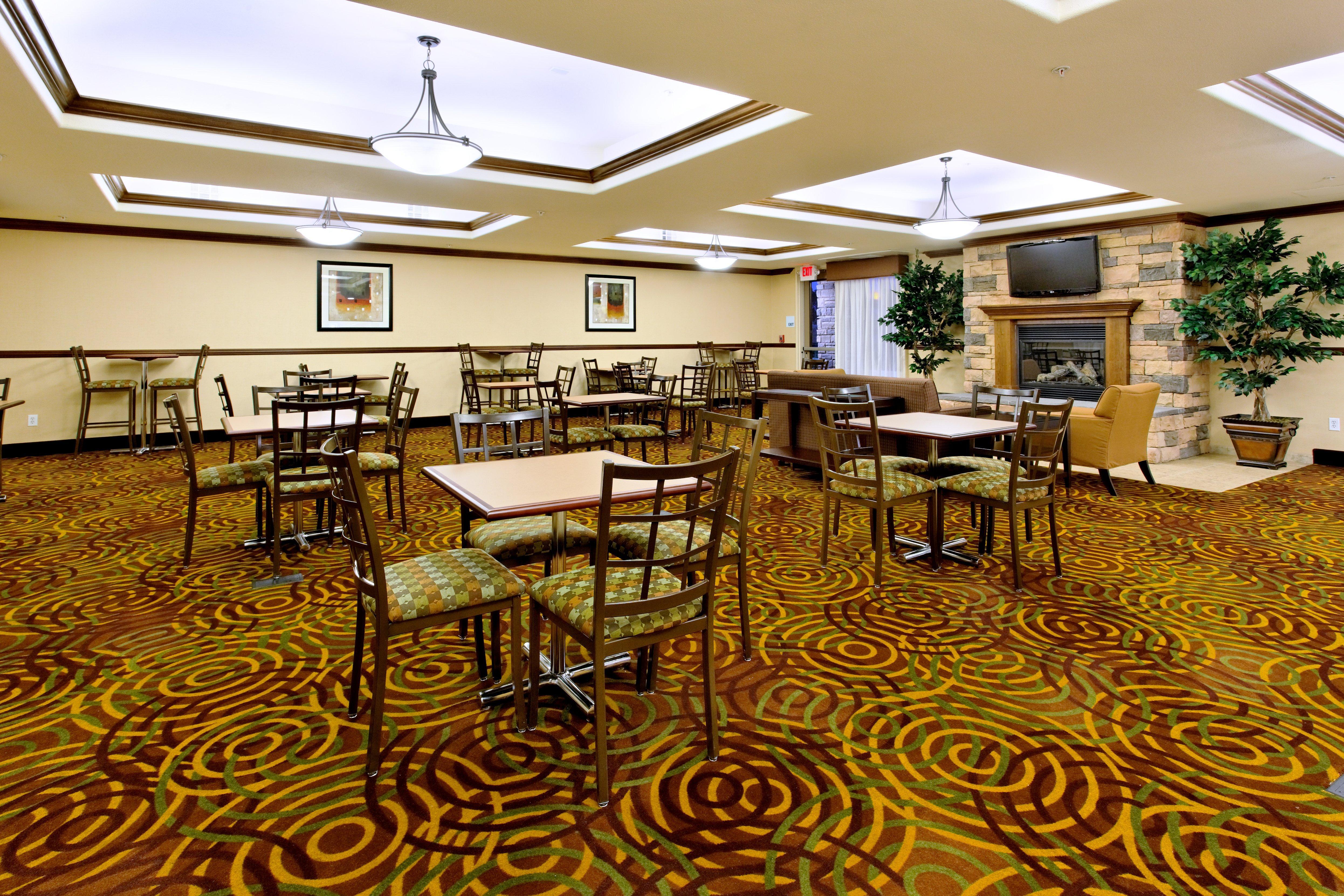 Holiday Inn Express Fresno Northwest - Herndon By Ihg Luaran gambar