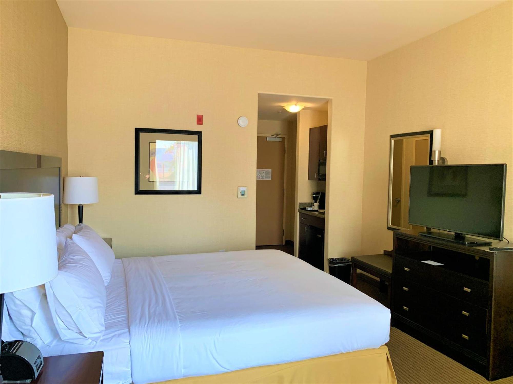 Holiday Inn Express Fresno Northwest - Herndon By Ihg Luaran gambar