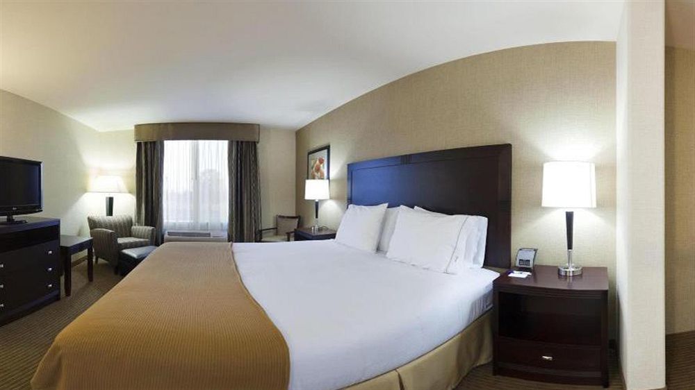 Holiday Inn Express Fresno Northwest - Herndon By Ihg Luaran gambar